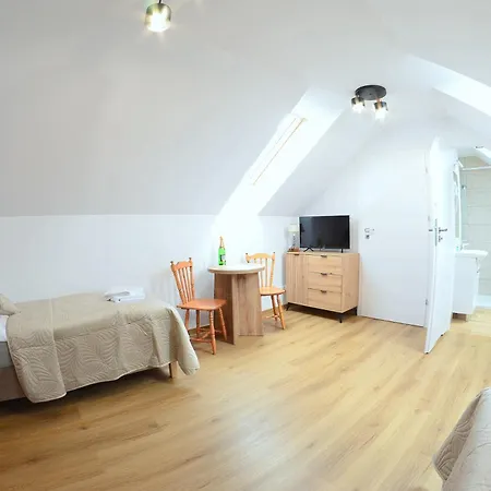 Przystan Admiralska 11 Maison d'hôtes Jarosławiec