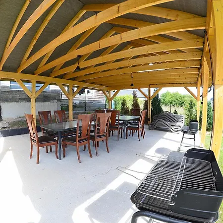 Przystan Admiralska 11 3*