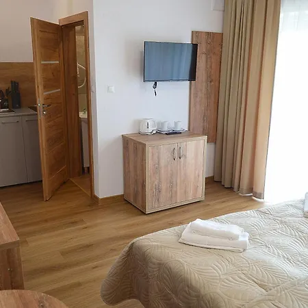 Przystan Admiralska 11 3*