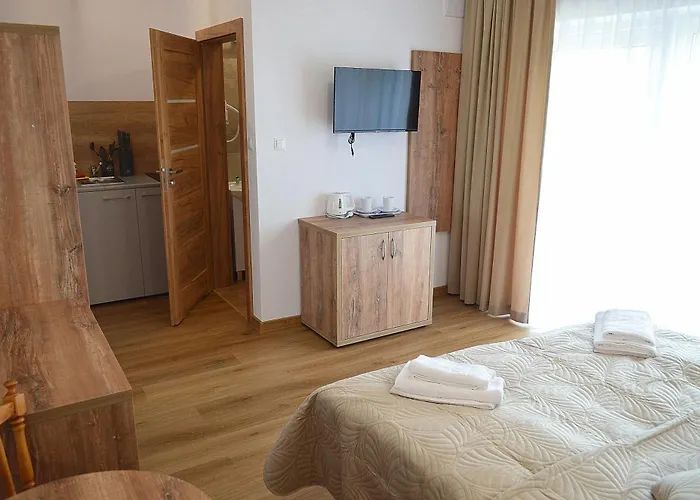 Przystan Admiralska 11 3*